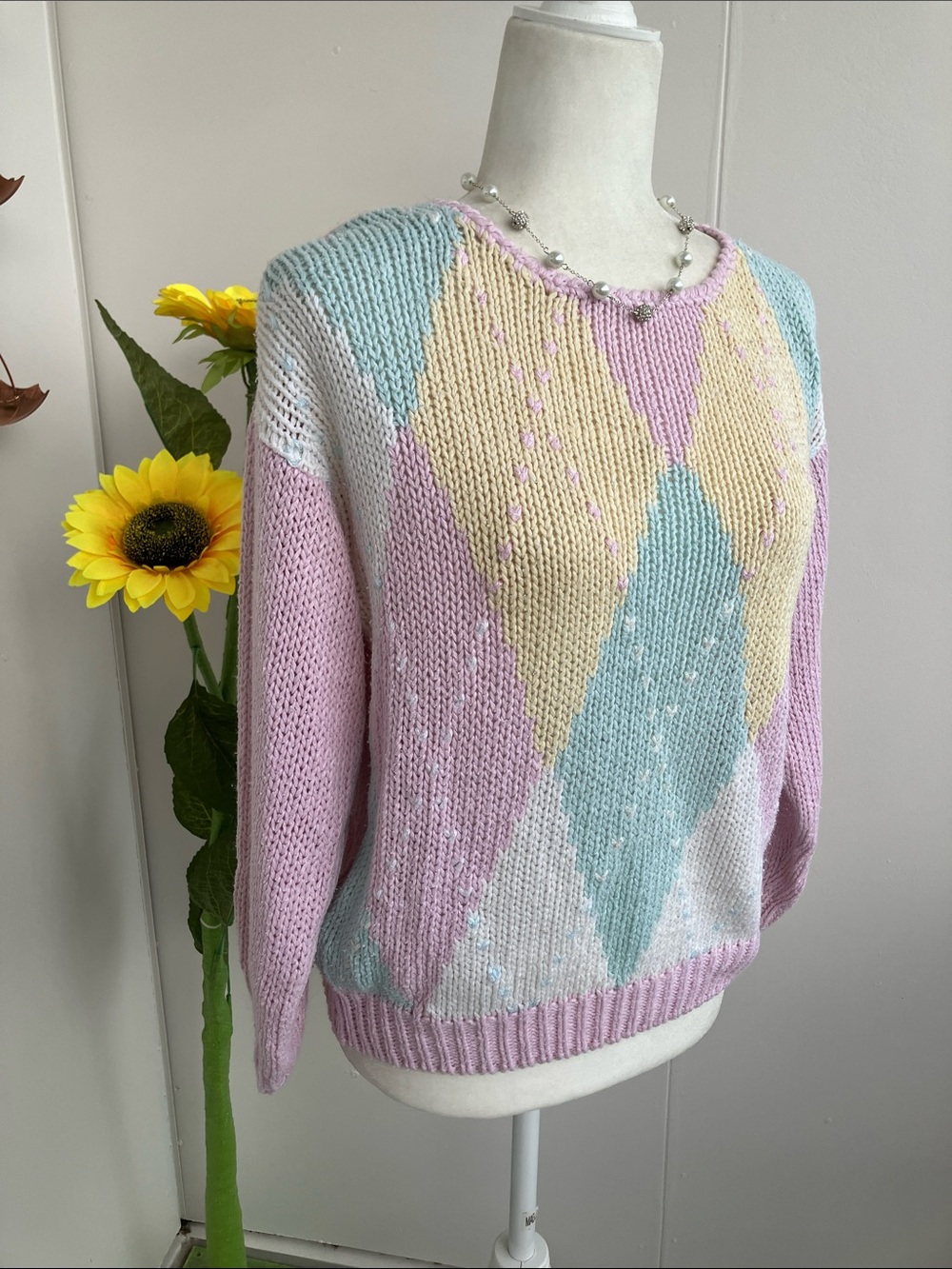 Vintage 80s 90s Pastel Pink, Blue, & Yellow Argyle Knit Pullover Sweater